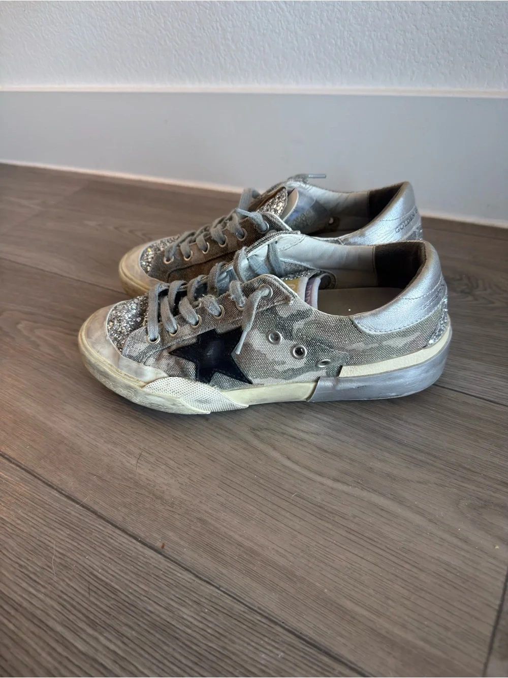 Golden Goose Silver Glitter Star-Accent Platform Sneakers
